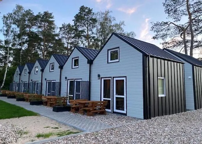 Pirates In For 4 Persons *