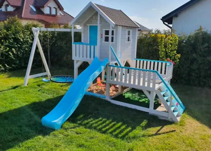 Pirates In For 4 Persons